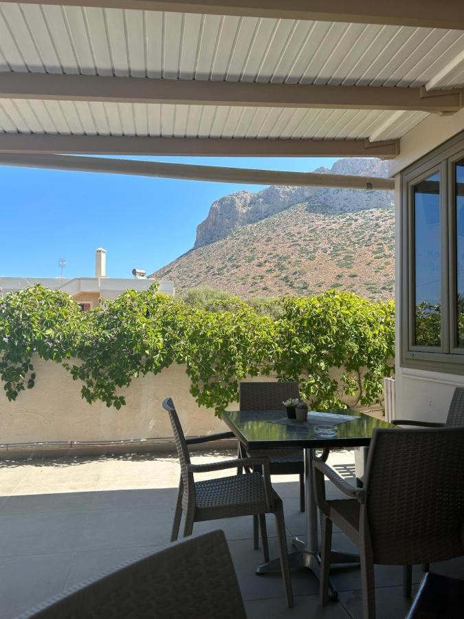 Cathrin Suites Stavrós Екстериор снимка